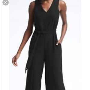 Banana Republic Black Jumpsuit Size 4
